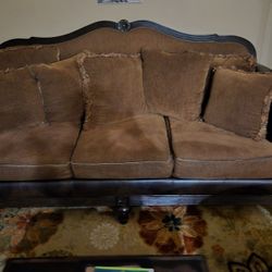 Free Sofa