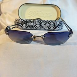 D-31. Brighton Handmade Private Eyes