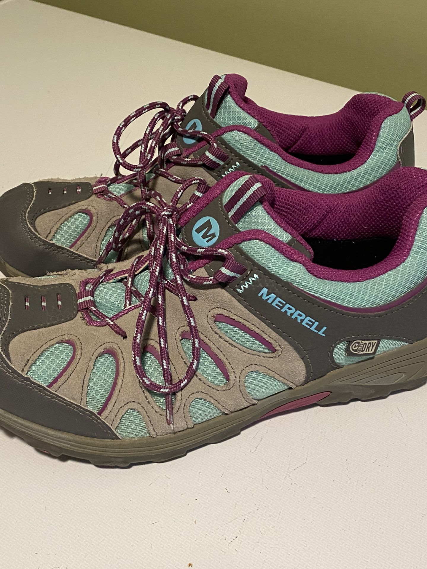 Ladies Merrell Brand Hiking Sneakers 