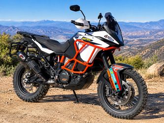 2017 KTM 1090R Adventure 9540miles