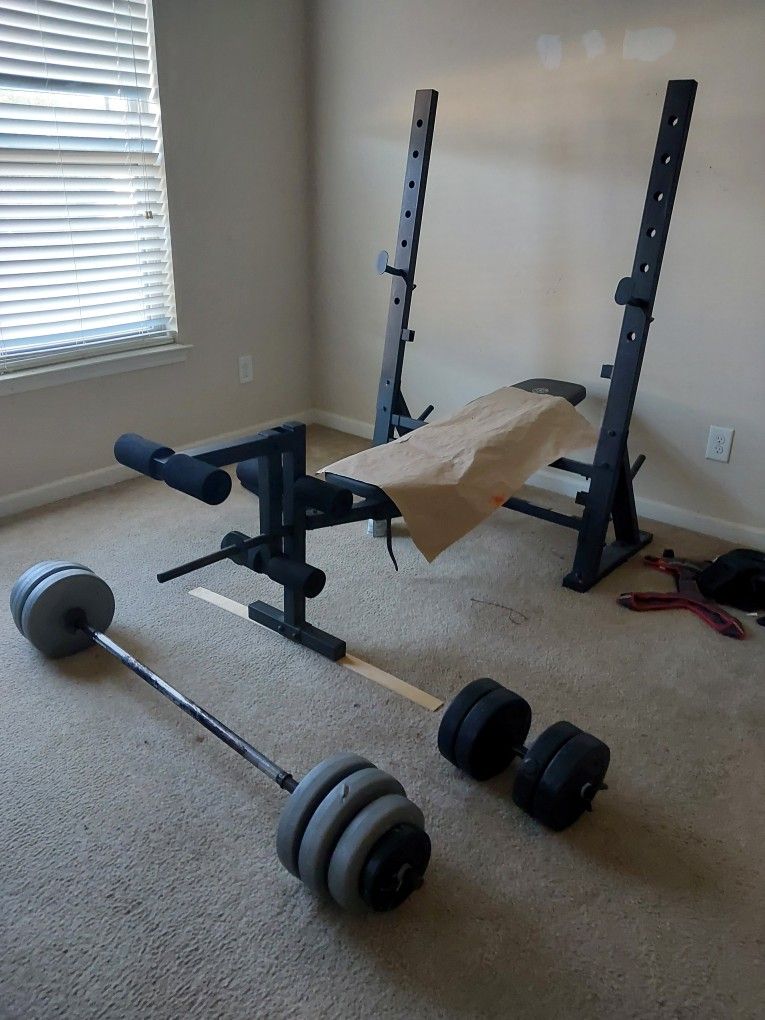 Gold's Gym Weight Set