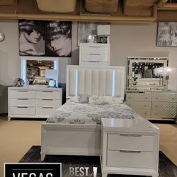 Queen Bedroom Set 4pc 