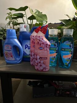 Detergent bundle