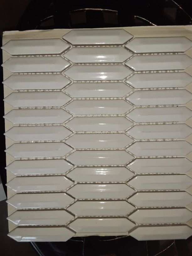 White Picket Tile