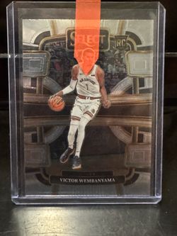 2023-24 Victor Wembanyama rookie cards