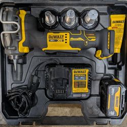 DCE410P1 DeWalt 20v 1"-1-1/4" PEX Expander 