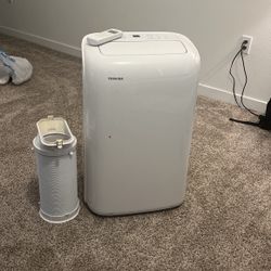 Toshiba Portable Air Conditioner 10000 BTU/h