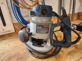 Bosch D1600 router