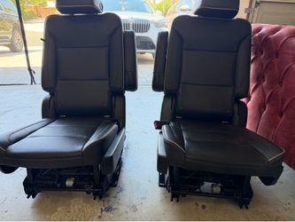 Seats for 20 21–20 26 Chevy suburban bucket Seats for 20 21–20 26 Chevy suburban
