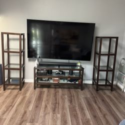 Tv Stand And Pillars 