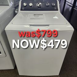 4.5 cu. ft. Top Load Washer in White with Cold
Plus and Wash Boost