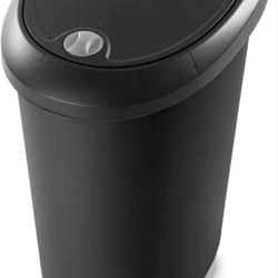  Trash can   18.5-Gallon