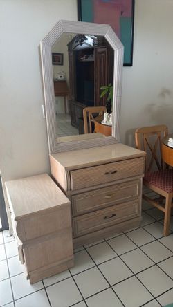 Bedroom set