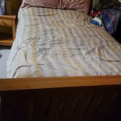 All Wood Bedroom Set 