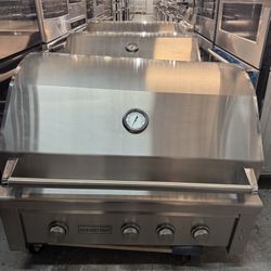 EdgeStar 89000 BTU 36 Inch Wide Natural Gas Built-In Grill with Rotisserie and LED Lighting Model: GRL360IBBNG