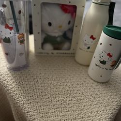 Hello Kitty Starbucks