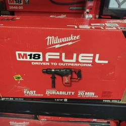 Milwaukee M18 Fuel 1-9/16" Sds Max Rotary Hammer Tool Only