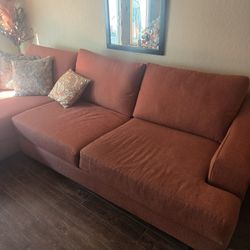 Sectional couch