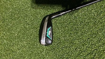Taylormade GAPR mid 3- stiff flex KBS hybrid shaft
