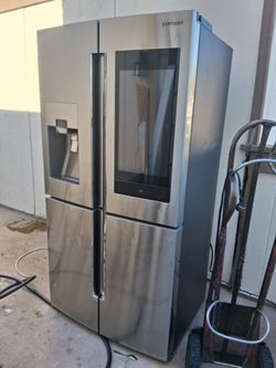 Refrigerator Samsung AKG