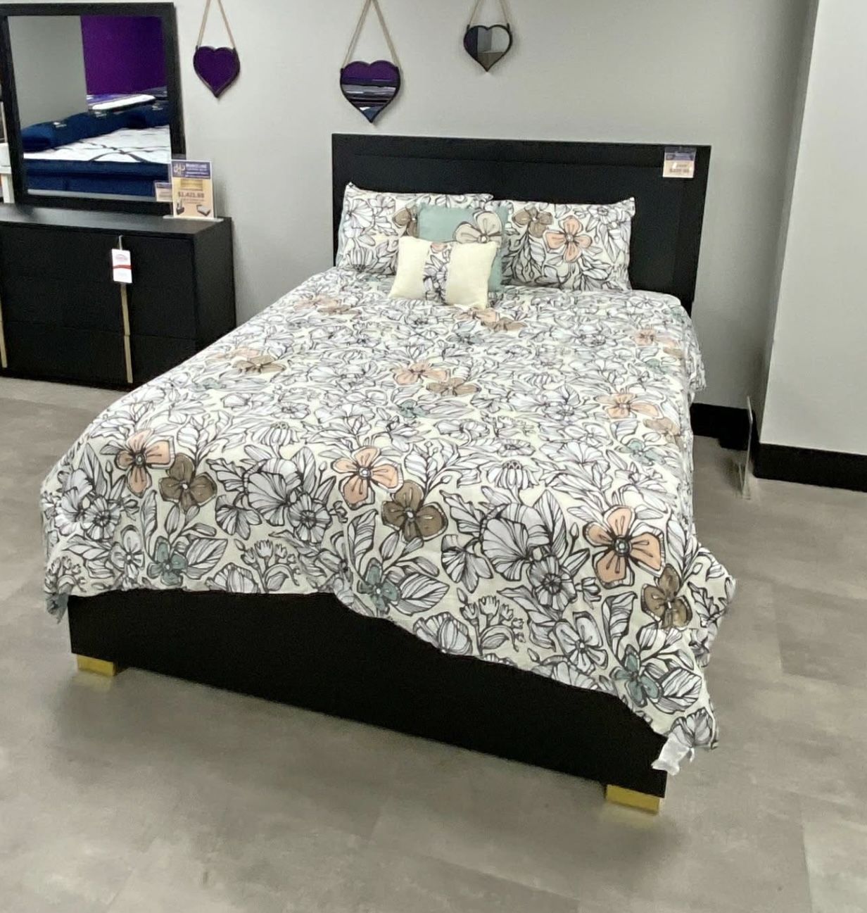 BLACK & GOLD bedroom SET 🖤💛