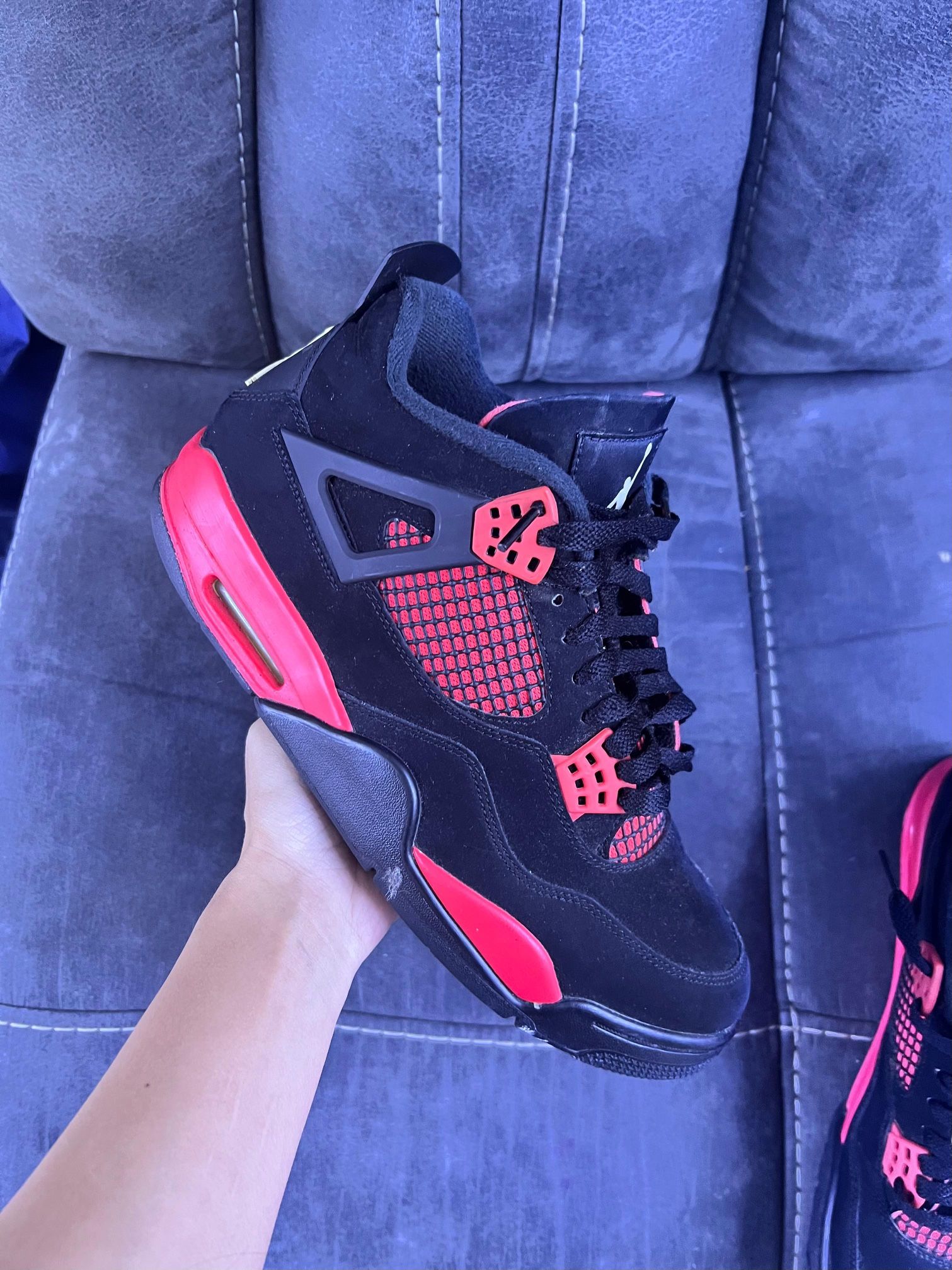 Size 9.5 - Jordan 4 Retro Mid Red Thunder
