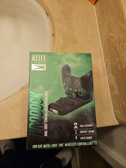 Altec Lansing Charging Dock