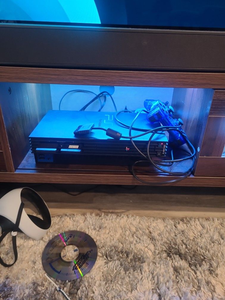 Playstation 2 US Plus Games, Controllers And Memory Cards