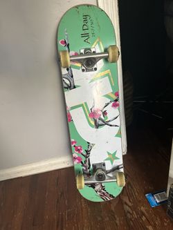 7.75 DGK Complete Skate Board Used 