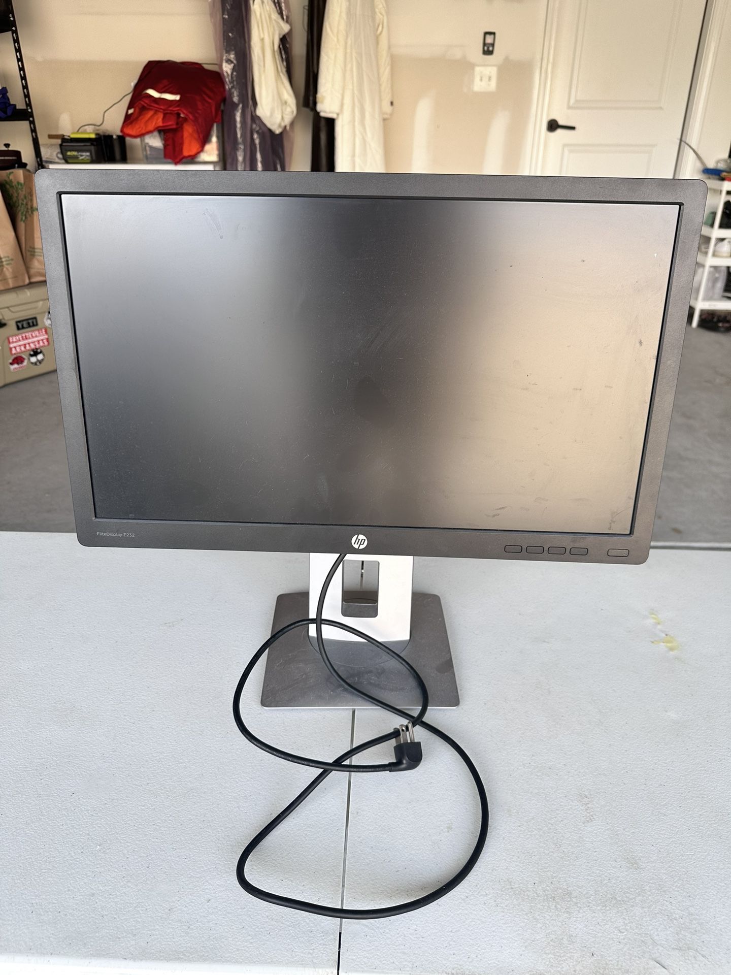 HP Monitor