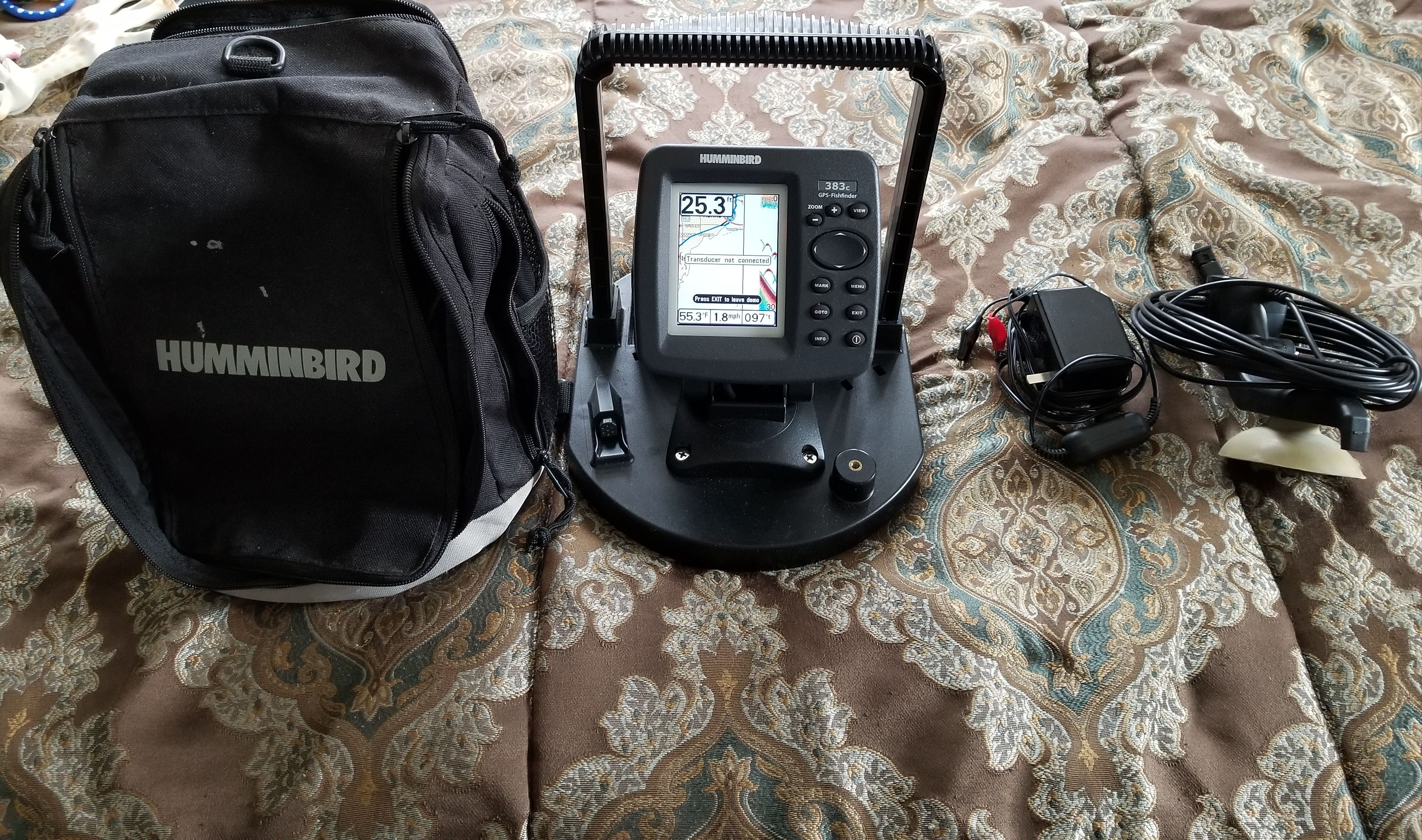HUMMINBIRD 383C GPS FISHFINDER