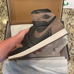 Jordan 1 High Palomino Size 10.5 