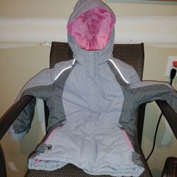 Girls Gray/Pink Winter Jacket With Removable Liner