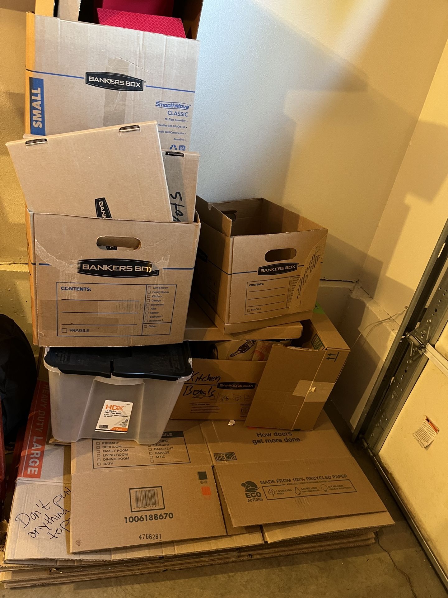 Free Moving Boxes