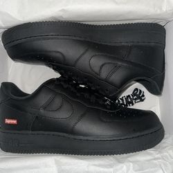 Nike Air Force 1 Low Supreme Size 10.5