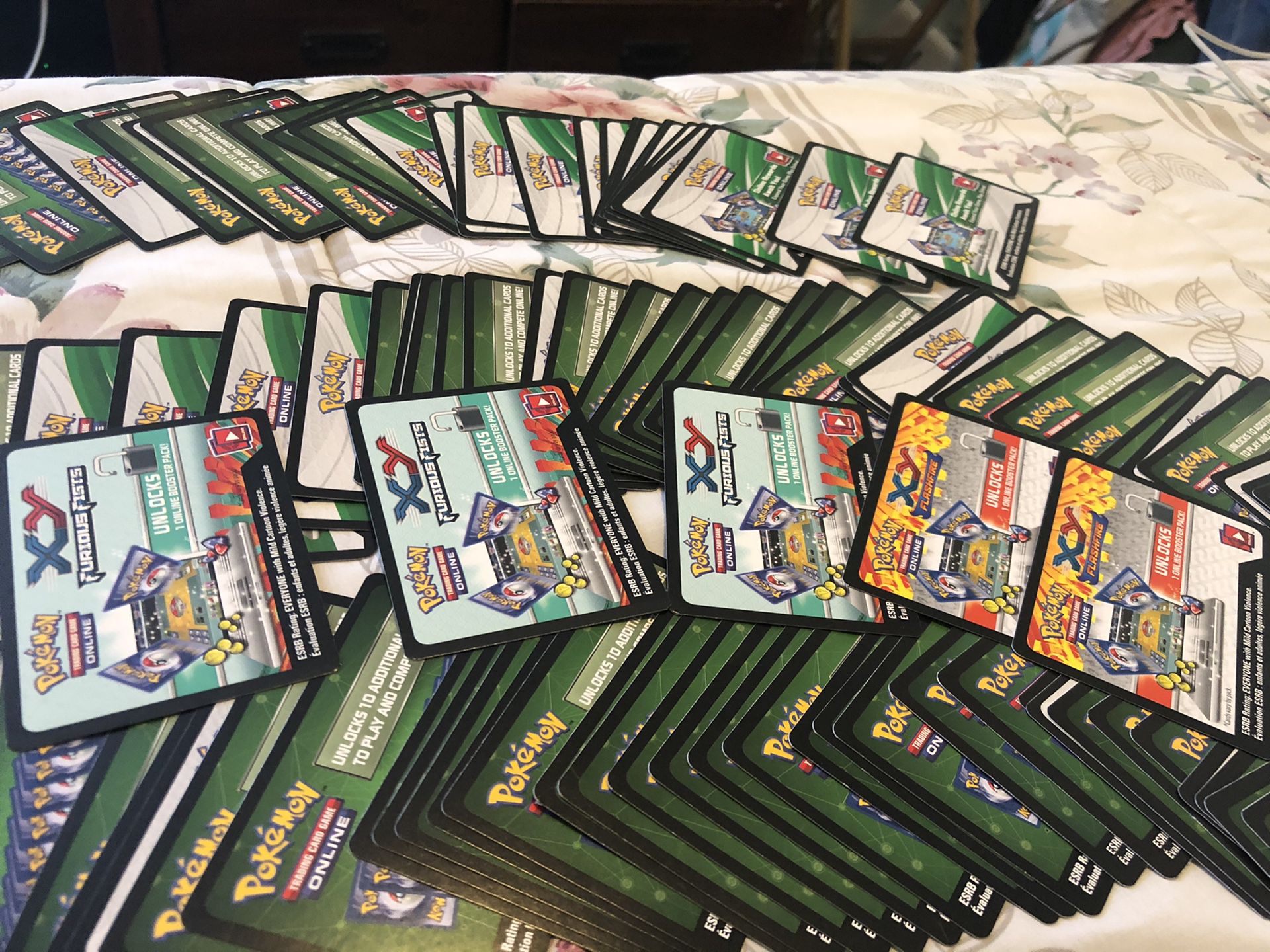 225+ Pokemon TCG online code cards ! Guaranteed Never used