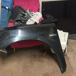 Dodge Ram Right Side Fender 5.7 Hemi 2012