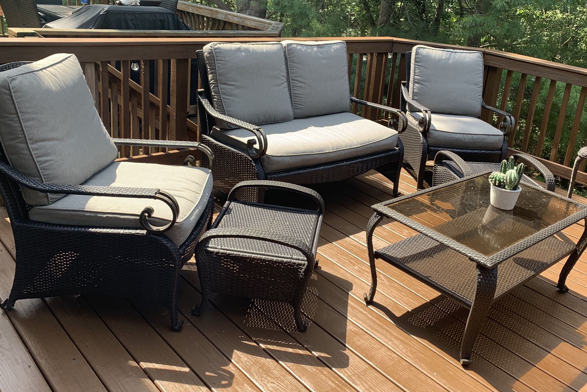 hampton bay outdoor furniture set