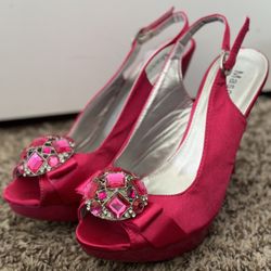 7.5 Woman’s Heels 