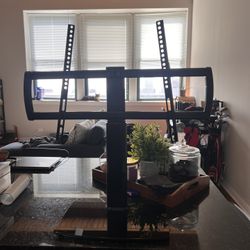 27” - 60” Universal Swivel TV Stand