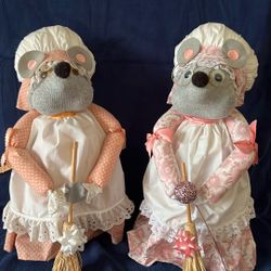 Cute  Deco Mice Cleaning  Lady’s  Decoration 