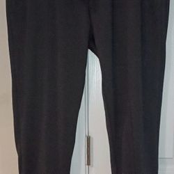 New Women's Athleisure Stretch Jogger Pants with Front Tie Draw Cord By Daisy Fuentes. 