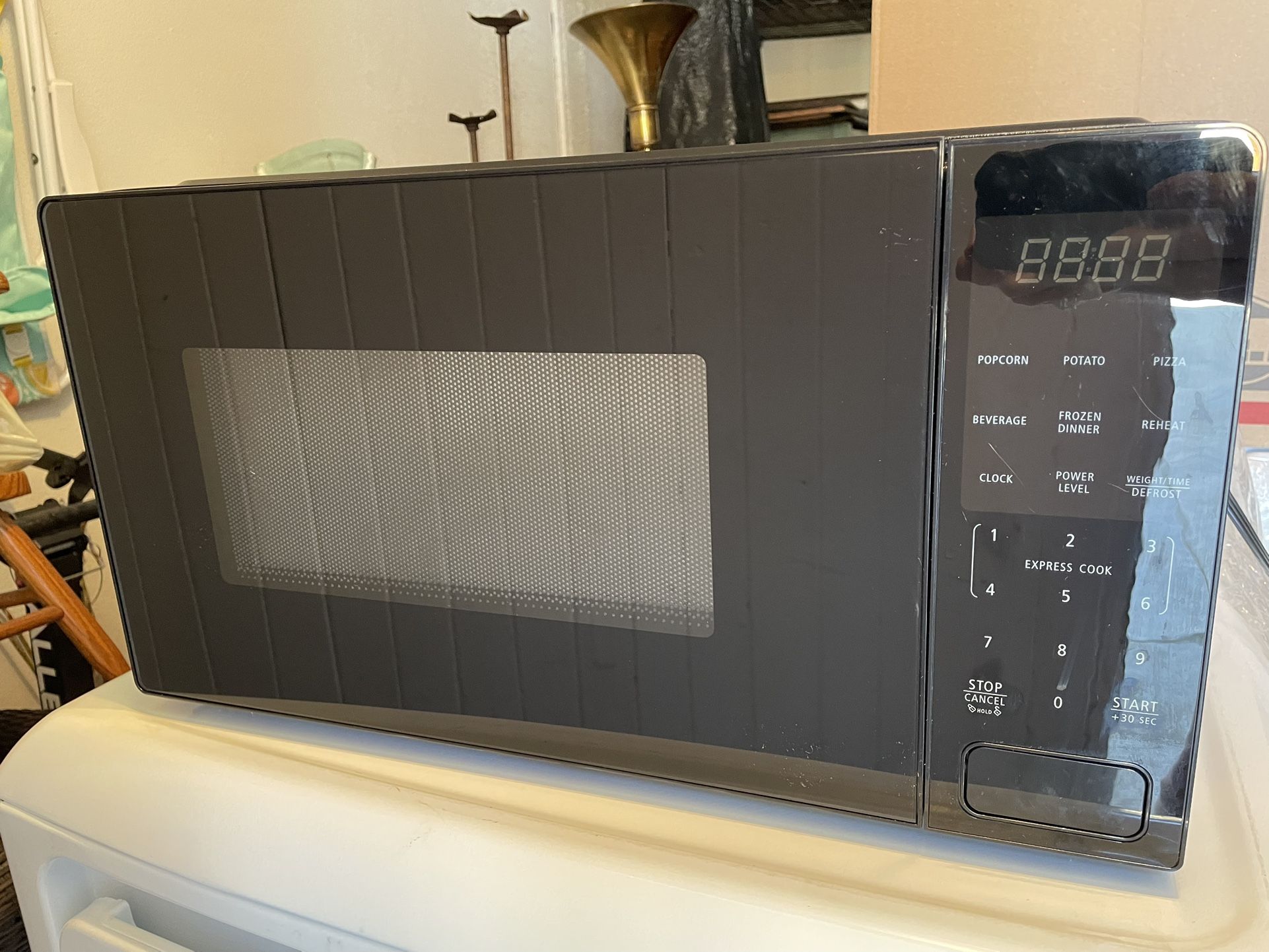 Microwave Oven