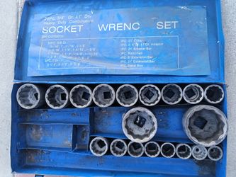 Socket wrench set, 21 pcs, plus 3 extensions heavy duty,craftsman rachet, and a bar for the sockets extra,all for the same price,total 27 pcs