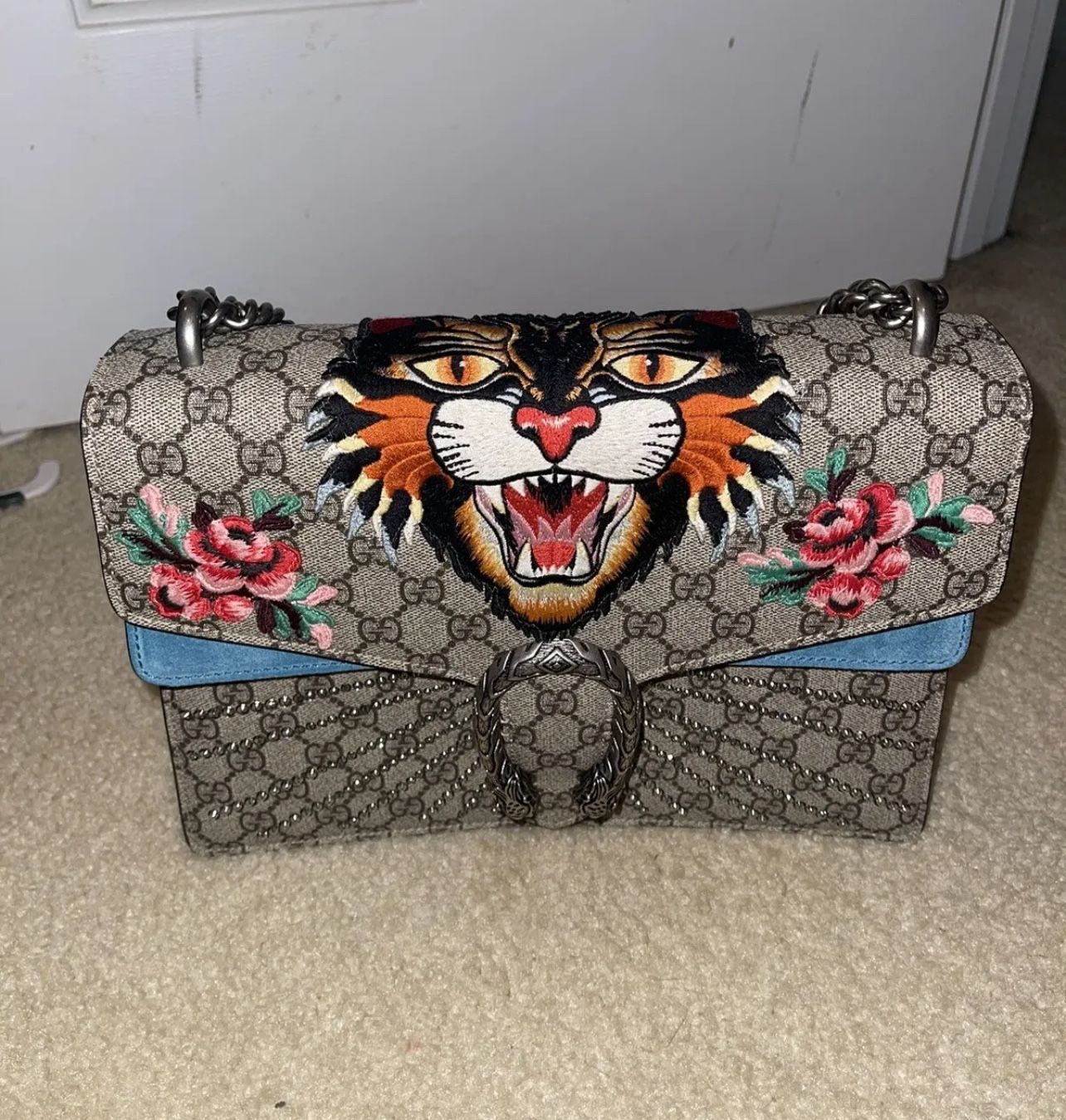 GUCCI GG Supreme Angry Cat Embroidered 