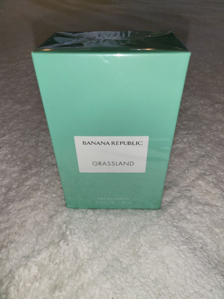 Banana Republic "Grassland" Eau de Parfum Spray, 2.5 oz/75 ml Sealed- New In Box
