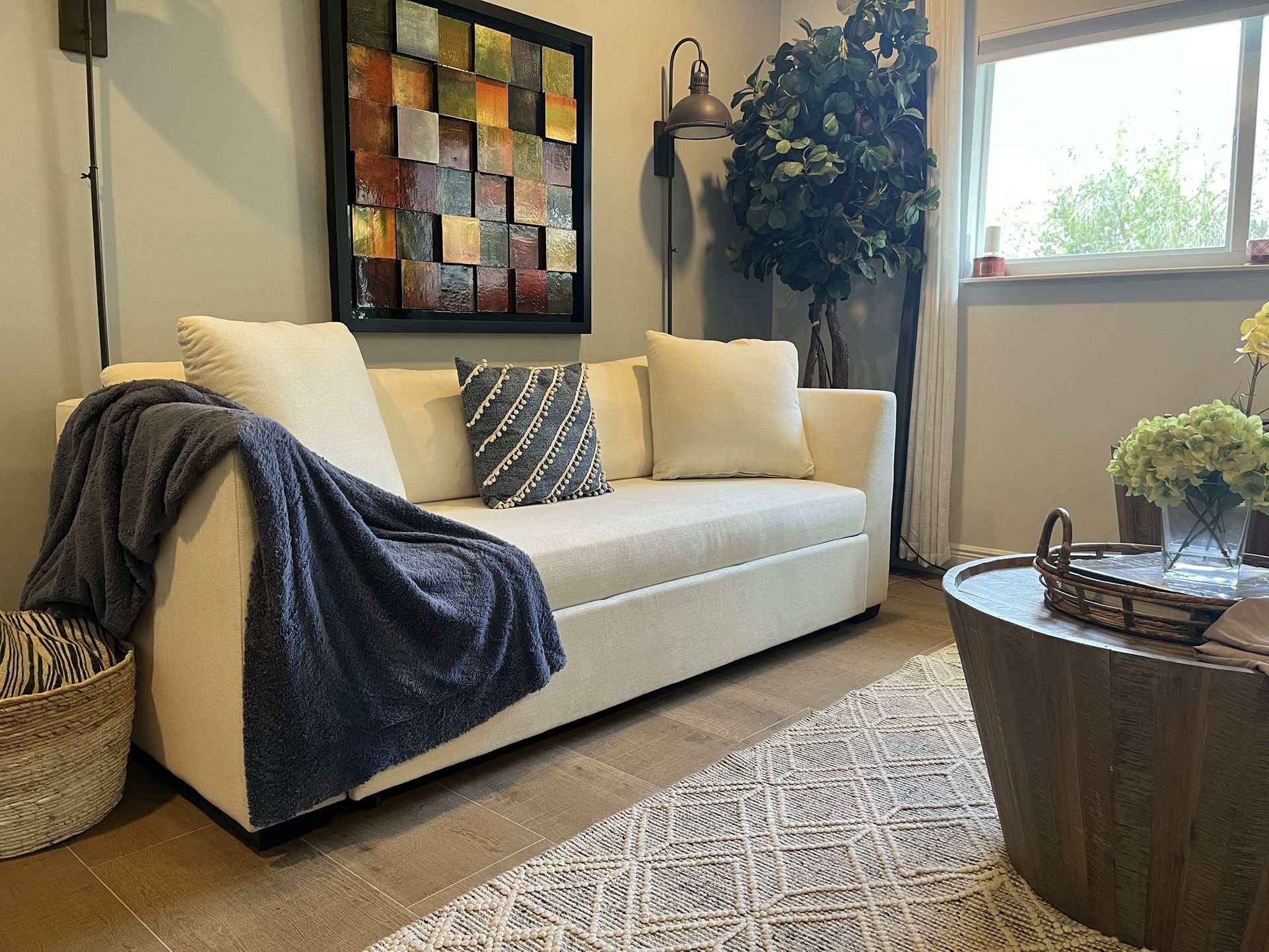 White Thomasville Sofa Bed -86 Inches Long 