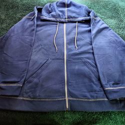 Big & Tall Reebok Sweatshirt Hoodie • Men's Navy Blue • Warm Fleece Lined • Two Front Pockets • Hoodie With Draw String. Size: 6-XL. 

W-6