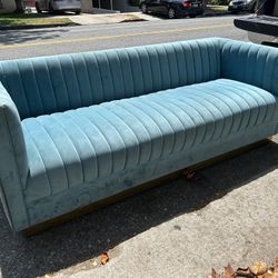 Free Couch