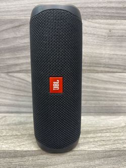 JBL Flip 5 Portable Bluetooth Speaker Black(A1D029400)